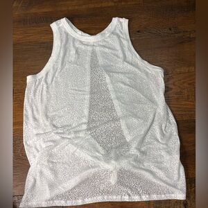 Lululemon meet halfway tank polar shift veil White Tank Top size 6